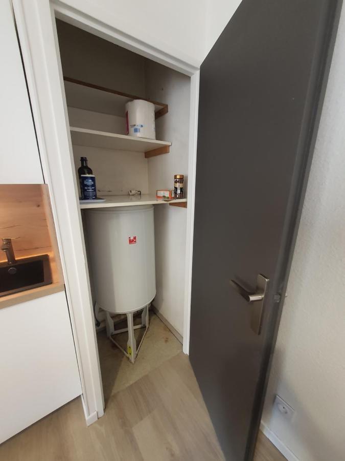 Studio Au Calme Espace Exterieur Parking Gratuit Dans La Rue Grenoble Exterior photo